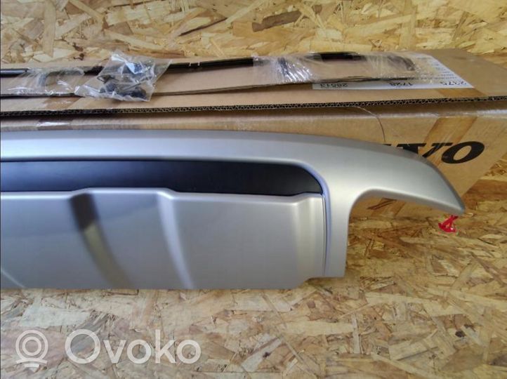 Volvo XC60 Modanatura della barra di rivestimento del paraurti anteriore 31373265