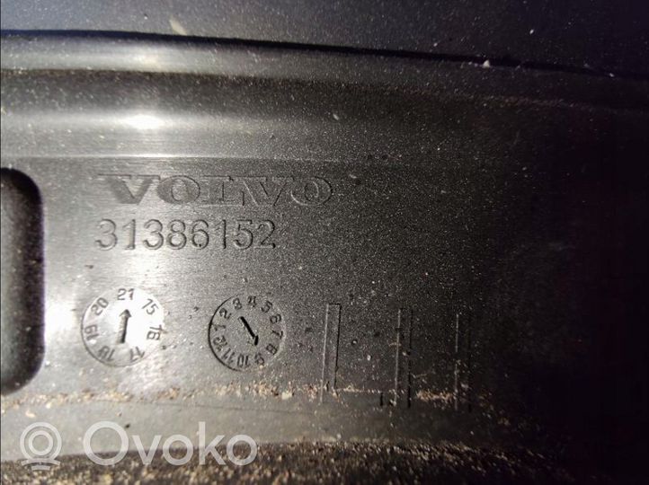 Volvo S90, V90 Lokasuojan lista (muoto) 31386152