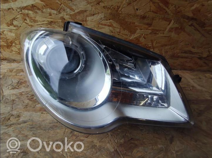 Volkswagen Cross Touran I Lampa przednia 