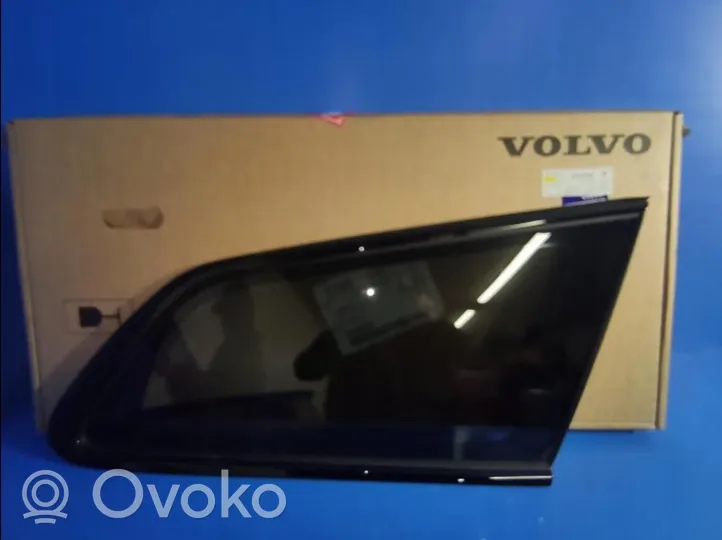 Volvo S90, V90 Takasivuikkuna/-lasi VOLVO