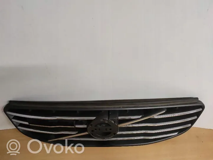 Volvo XC60 Grille de calandre avant 31383752