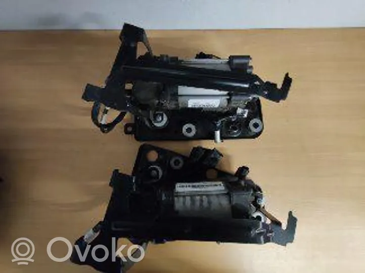 Volvo XC90 Kompresor zawieszenia tylnego pneumatycznego 150819