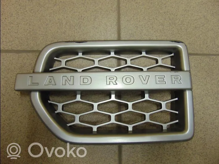 Land Rover Discovery 4 - LR4 Lokasuojan ritilä 22106000