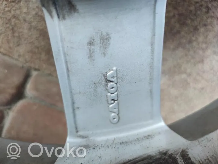 Volvo S40, V40 R15-alumiinivanne 