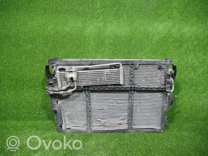 Mercedes-Benz S W221 Radiateur de refroidissement A2215003103