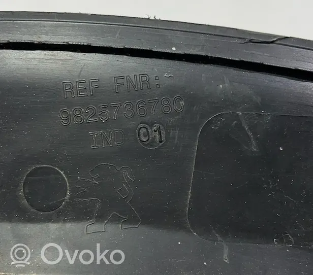 Peugeot 3008 II Listwa błotnika tylnego 9825736780