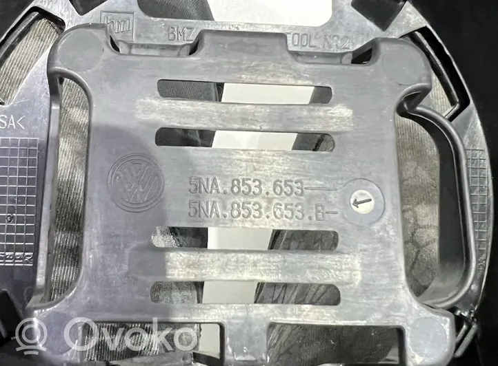 Volkswagen Tiguan Allspace Etupuskurin ylempi jäähdytinsäleikkö 5NA853653