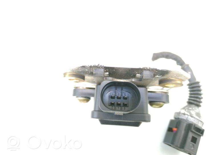 Volkswagen PASSAT B5 ESP acceleration yaw rate sensor 4B0907637A