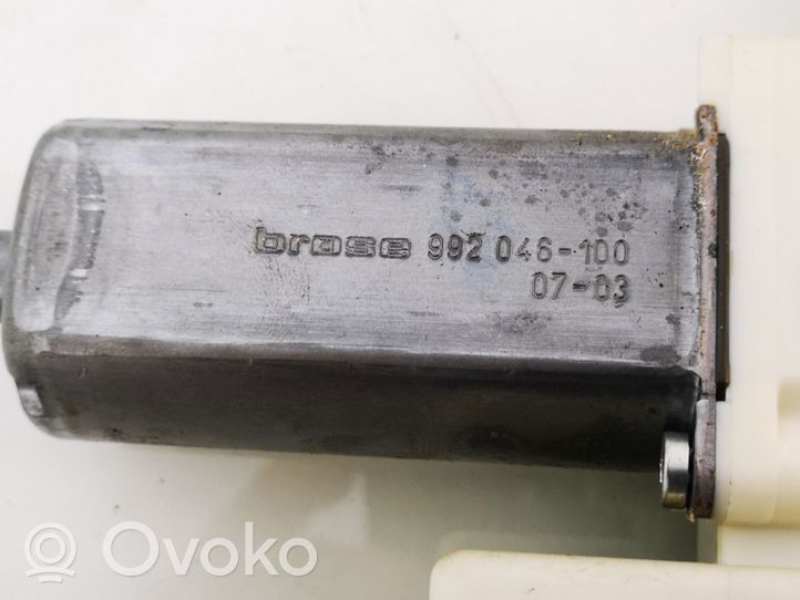 Toyota Avensis T250 Elektriskā loga pacelšanas mehānisma komplekts 992046100