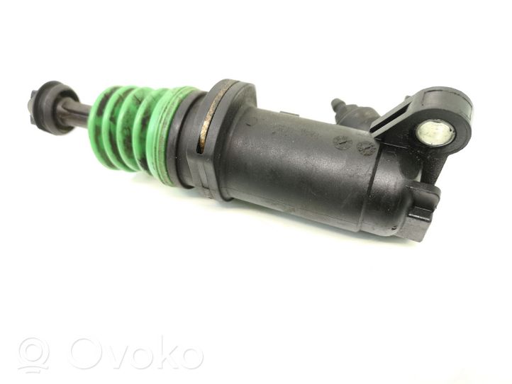 Audi A6 S6 C6 4F Clutch slave cylinder 4F0721257C