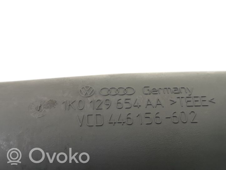 Volkswagen PASSAT B6 Interkūlera šļūtene (-es) / caurule (-es) 1K0129654AA