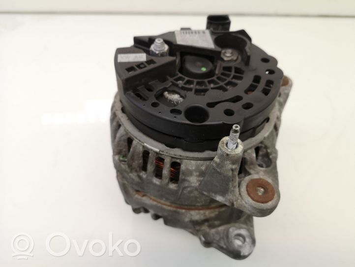 Volkswagen Touran I Generatore/alternatore 06F903023F