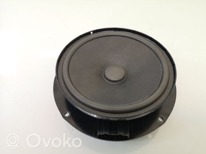 Volkswagen Jetta V Takaoven kaiutin 1K0035454M