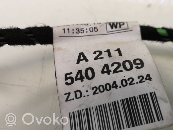 Mercedes-Benz E W211 Türsteuergerät 2118201526
