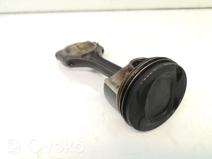 Volkswagen Jetta VI Piston with connecting rod 11881