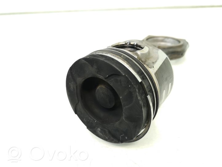 Peugeot 307 Piston avec bielle W171