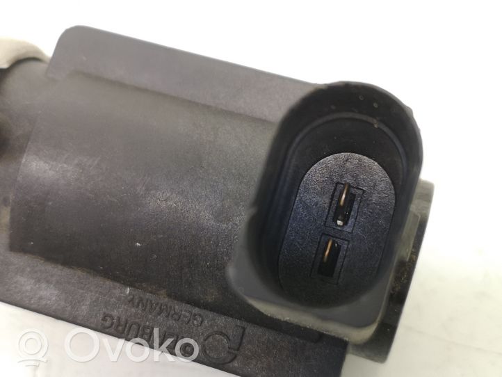 Volkswagen Golf I Solenoidinis vožtuvas 059906627B