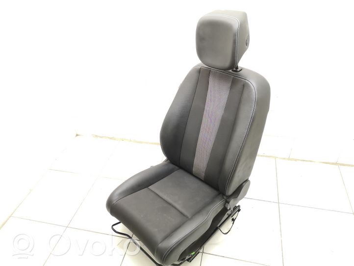 Renault Megane III Kit intérieur 83181656