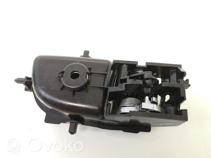 Toyota Yaris Maniglia interna per portiera anteriore 92057A2