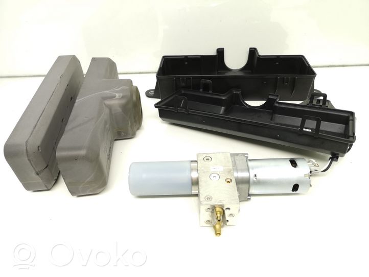 Opel Insignia A Moteur de pompe hydraulique de hayon HB80006021C