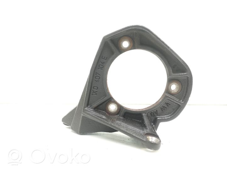 Volkswagen Golf V Staffa del cuscinetto di supporto dell’albero di trasmissione 1K0407104E