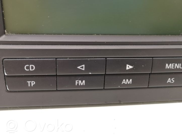 Volkswagen Jetta V Radio/CD/DVD/GPS-pääyksikkö 1K0035186P