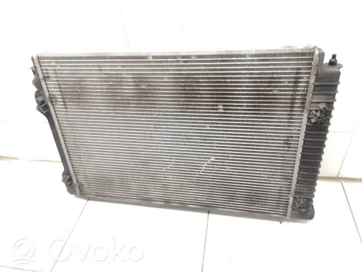 Audi A4 S4 B6 8E 8H Radiatore di raffreddamento 8E0121251M