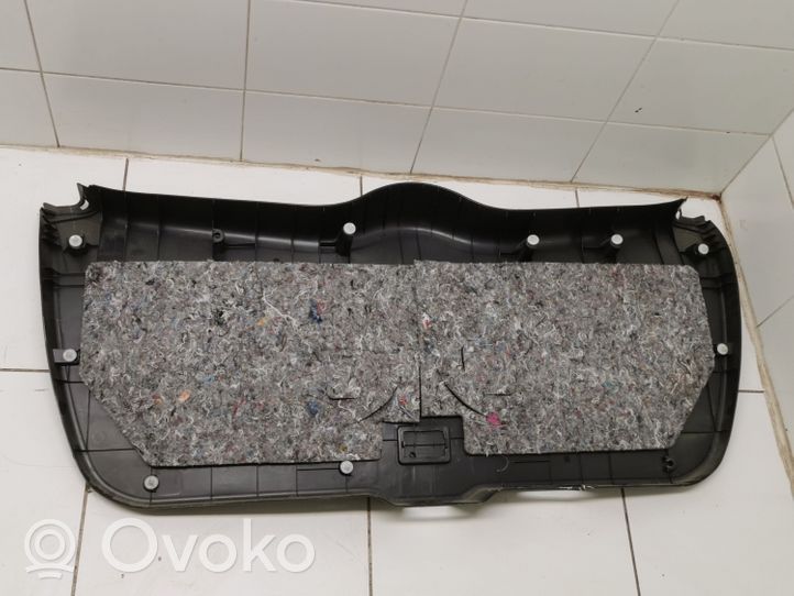 Toyota Verso Tapicerka bagażnika / Komplet 647800F010