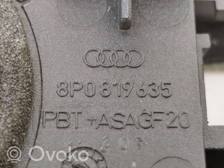 Audi A3 S3 A3 Sportback 8P Lango oro grotelės 8P0819635