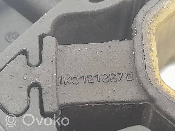 Volkswagen Golf V Uchwyt / Mocowanie chłodnicy 1K0121367D