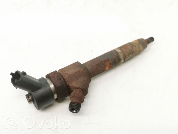 Renault Trafic II (X83) Injecteur de carburant 0445110110B