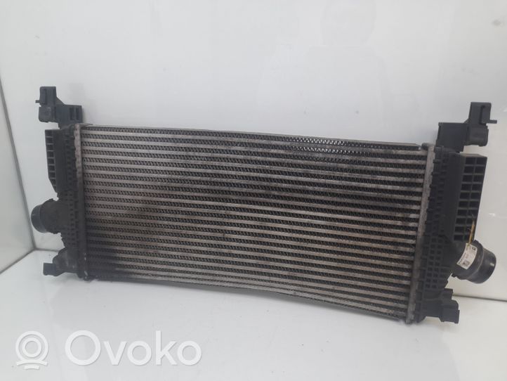 Opel Astra J Radiatore intercooler 13267646