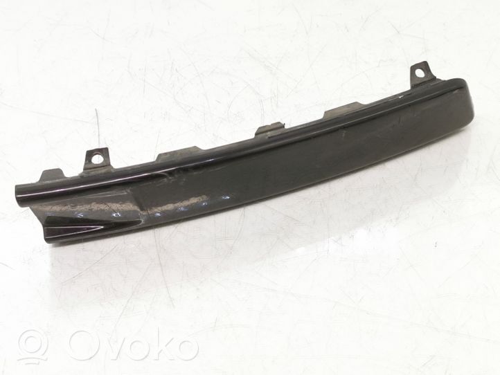 Volkswagen PASSAT B6 Modanatura separatore del paraurti anteriore 3C0807646A