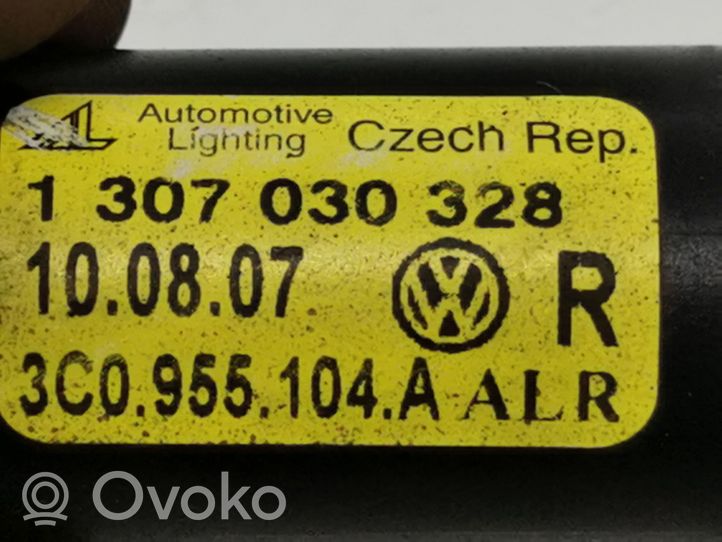 Volkswagen PASSAT B6 Lukturu mazgātāja sprausla (-as) 3C0955104A