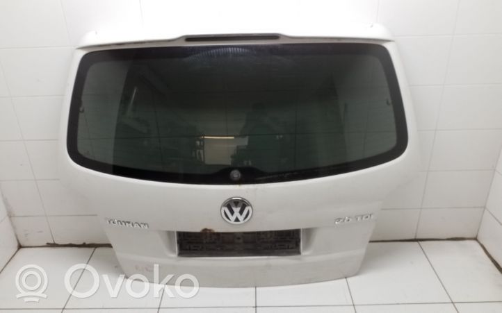 Volkswagen Touran I Takaluukun/tavaratilan kansi 