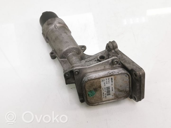 Mercedes-Benz E W211 Supporto di montaggio del filtro dell’olio A2711800610