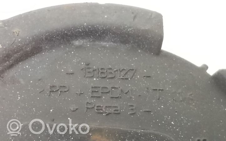 Opel Corsa D Zaślepka haka holowniczego zderzaka tylnego 13183127