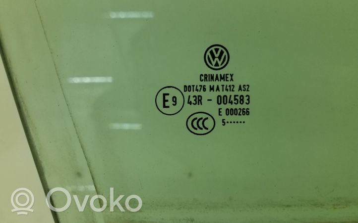 Volkswagen Jetta V Etuoven ikkunalasi, neliovinen malli 