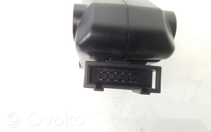 Volkswagen Jetta V Garso stiprintuvas 1K0035463D