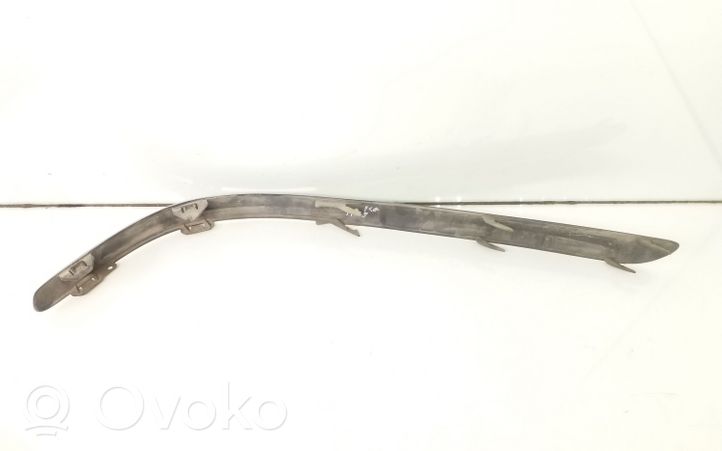 Toyota Avensis T250 Modanatura della barra di rivestimento del paraurti anteriore 5275305040