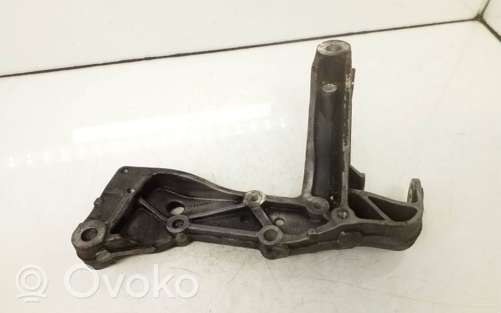 Volkswagen Jetta V Fourchette, bras de suspension inférieur avant 1K0199295F