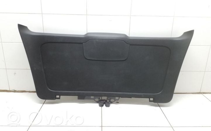 Mercedes-Benz A W169 Takaluukun koristelista A1697470271