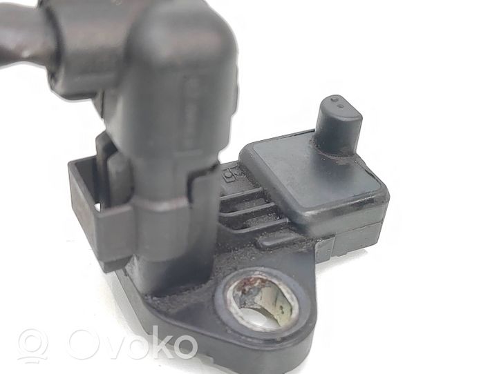 Opel Zafira B Sadales vārpstas apgriezienu sensors 9637466980