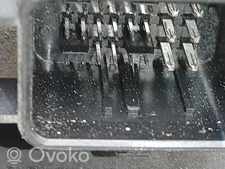 Peugeot 207 Sterownik / Moduł ECU 0281013868