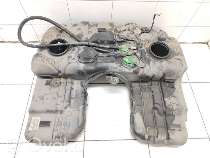 BMW X5 E70 Serbatoio del carburante 7188501