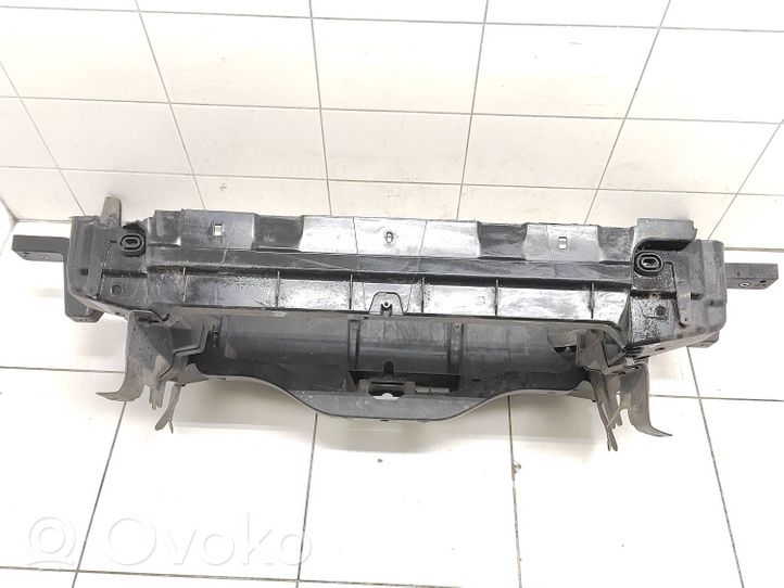 Volkswagen PASSAT B6 Radiatorių panelė (televizorius) 3C0805588H