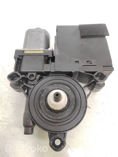 Volkswagen PASSAT B6 Motorino alzacristalli della portiera anteriore 3C0959793