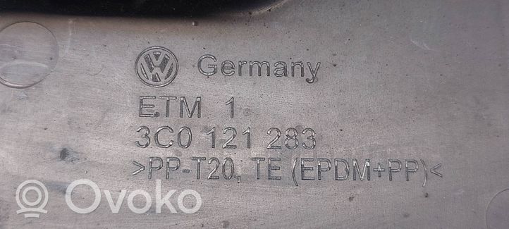 Volkswagen PASSAT B6 Välijäähdyttimen ilmanohjauksen ilmakanava 3C0121283