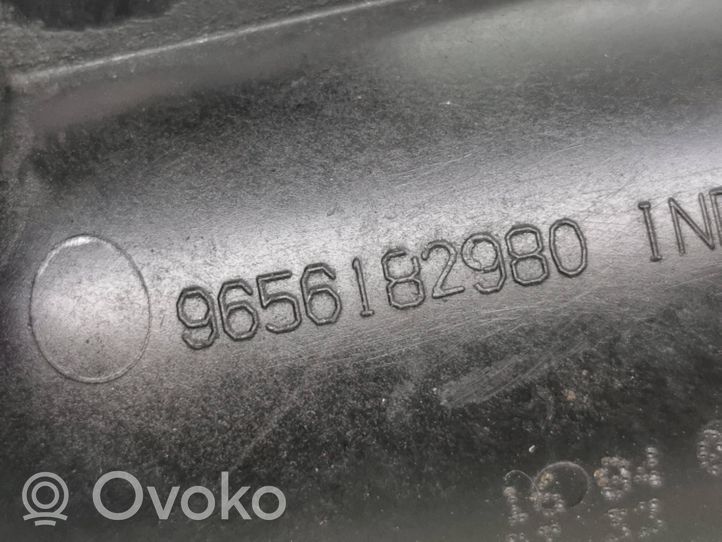 Ford Mondeo MK IV Termostat / Obudowa termostatu 9656182980