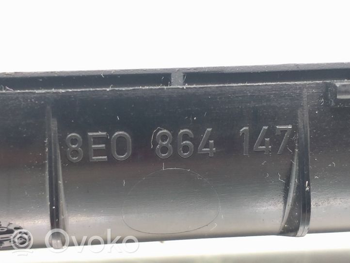 Audi A4 S4 B7 8E 8H Kita centrinė konsolės (tunelio) detalė 8E0864147